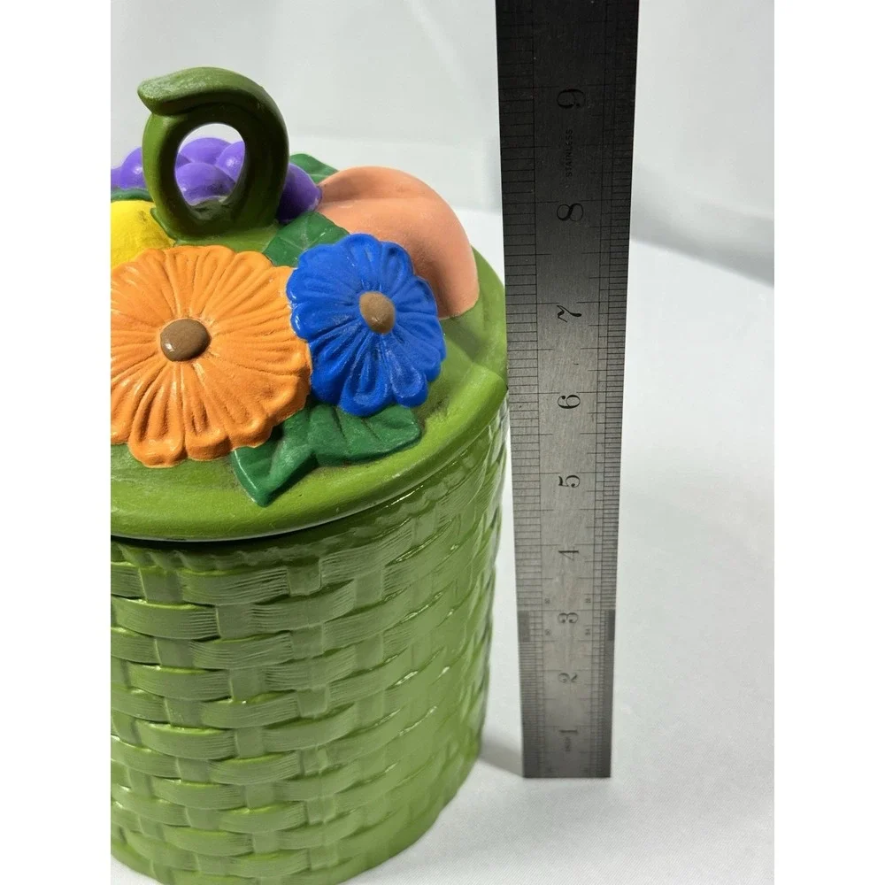 Vintage Fruit Basket Themed Decorative Ceramic Jar with Lid‎